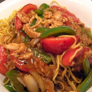 Fresh Tomato on Chow Mein