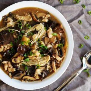 Chicken with 2 Kinds Mushroom in Oyster Sauce
