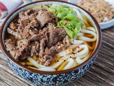Niku-Udon-Japanese-Meat-Udon-4-of-5-e1573750889431