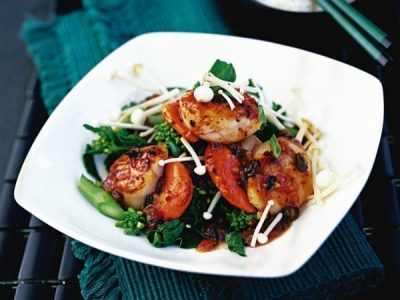 Scallops in black bean sauce