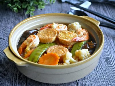 Seafood hot pot with mixed vegetables