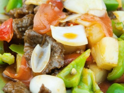 Sliced Beef with Ginger and Pineapple