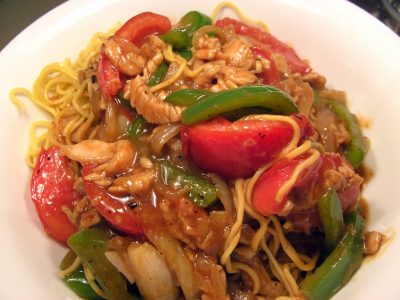 Tomato chow mein